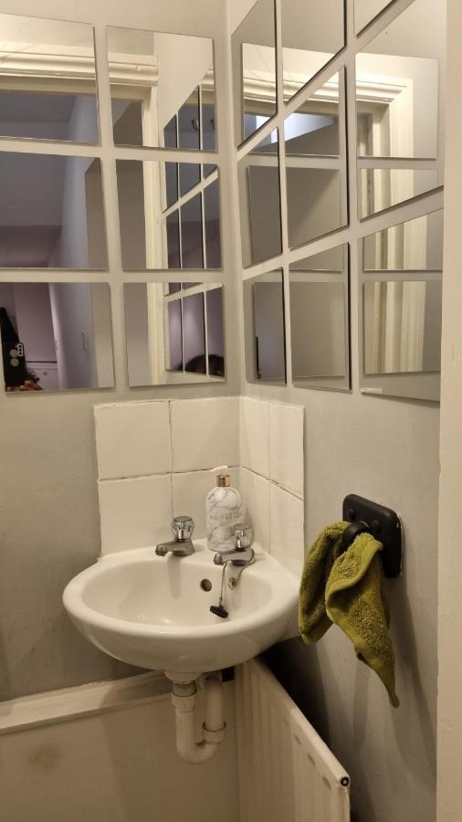33 Camden Square - Double Room Лондон Екстериор снимка